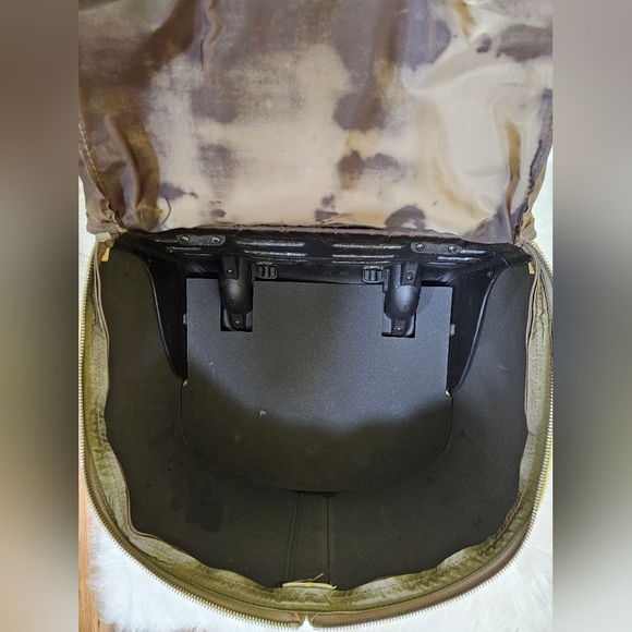 Louis Vuitton N°0284 Golf Bag Lime Green Limited Edition, Louis Vuitton Cup - Picture 13 of 17